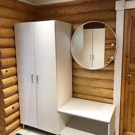 Holiday home Polar Star Raklevi