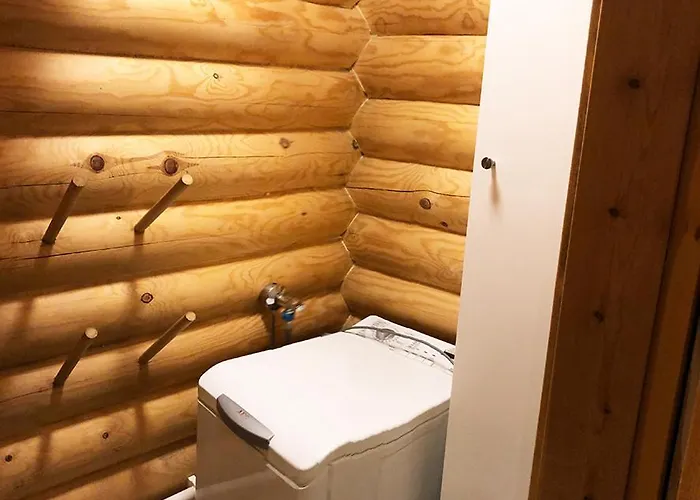 Polar Star Raklevi Tatil Evi